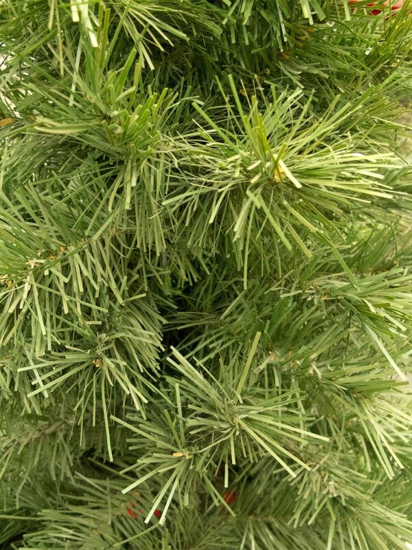1.2m Valley Fir Evergreen Christmas Sapling Tree | 154 Tips & Attached Branches — image 4