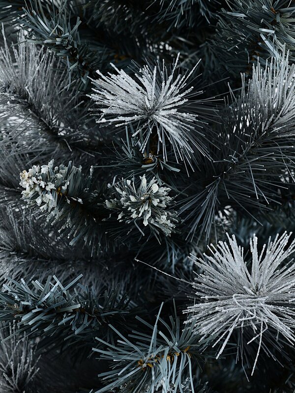 1.8m Gray River Arctic Christmas Tree With 562 Grey & White Tips — image 4
