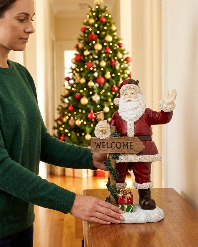 34cm Classic Santa & Welcome Signpost Christmas Resin Figurine — image 3