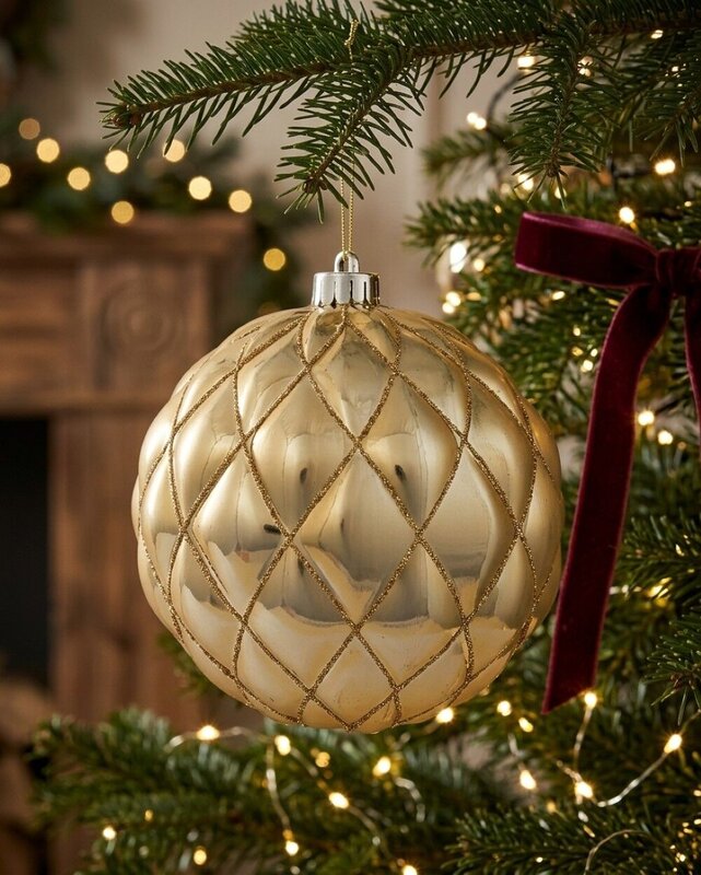 2x Dynamic Gold Grand Diamond Textured Glitter Baubles | 15cm — image 4
