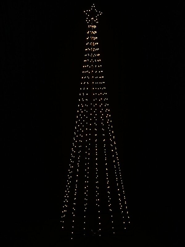 2.1m Aurora Dynamic Dual Colour LED Outdoor Conical Tree | 580 Lights — image 7