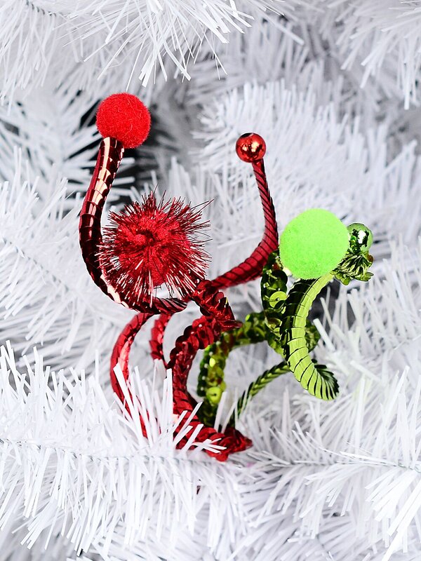 Metallic Lime & Red Sequin Whimsical Waves Christmas Stem | 30cm — image 2