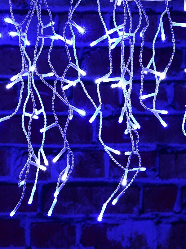 360 Blue & Cool White LED 8m Icicle Light — image 2