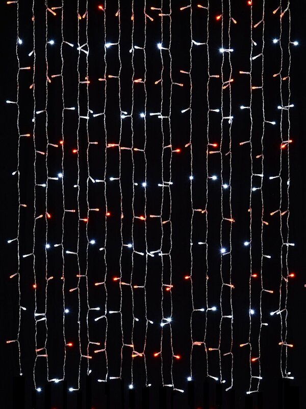 400 Red & Cool White LED 2m String Curtain Light — image 3