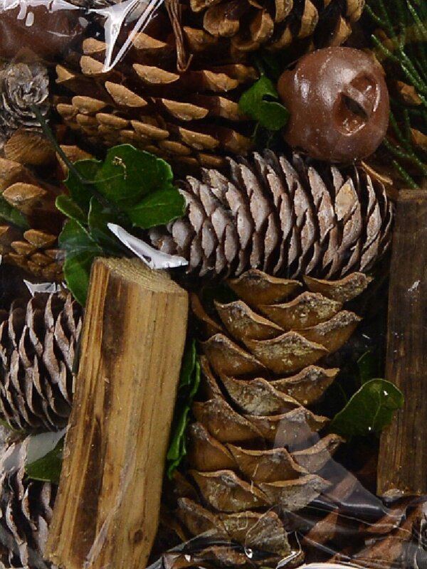400g Natural Pinecones, Wood Chunks, Stars, Bells & Berries Decoration Mix — image 2