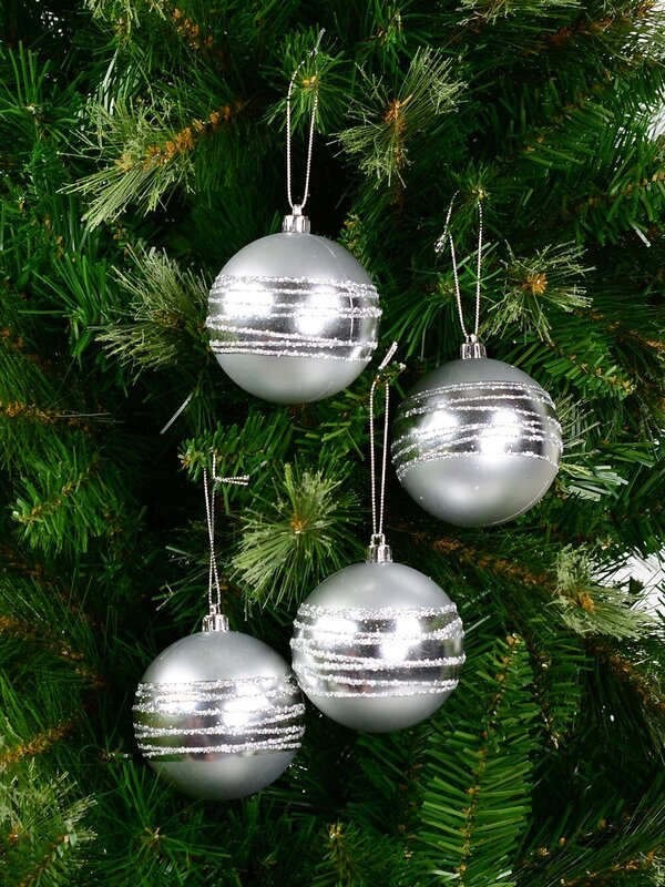 4x Dynamic Silver Statement Multi-Texture Striped Baubles | 80mm — image 2