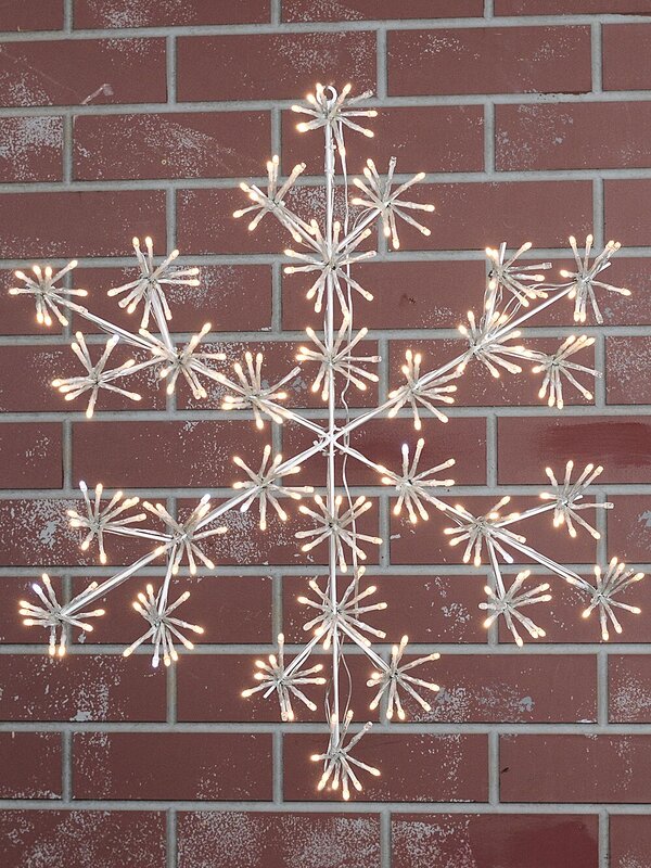 64cm Twinkle Starburst Snowflake Warm & Cool White LED Light Display — image 6