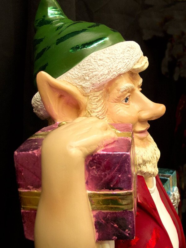 Aussie Elf With 2 Gifts Christmas Decor - 62cm