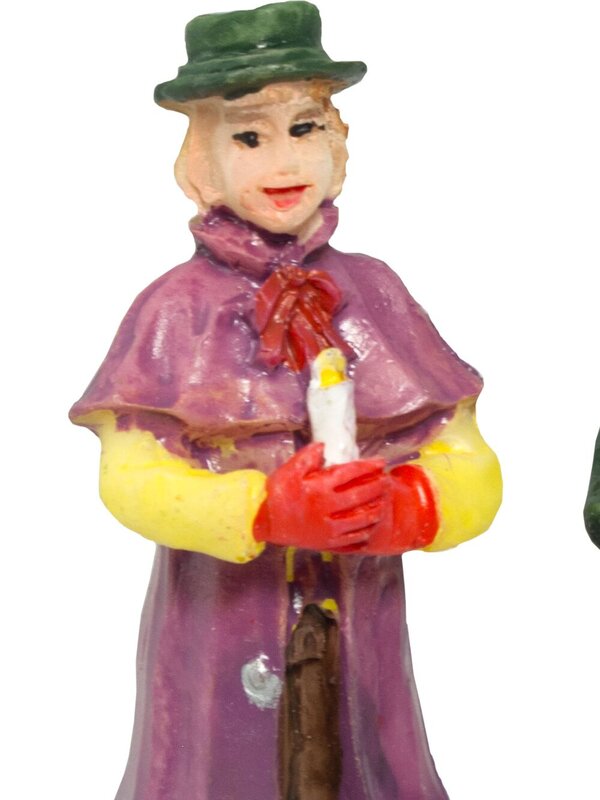 Carol Singing Family & Christmas Tree Figurine - 3 pieces — image 6