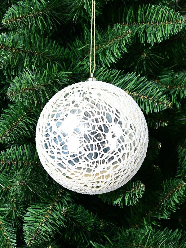 Champagne Dynamic Grand Textured Mesh Overlay Bauble | 15cm — image 2