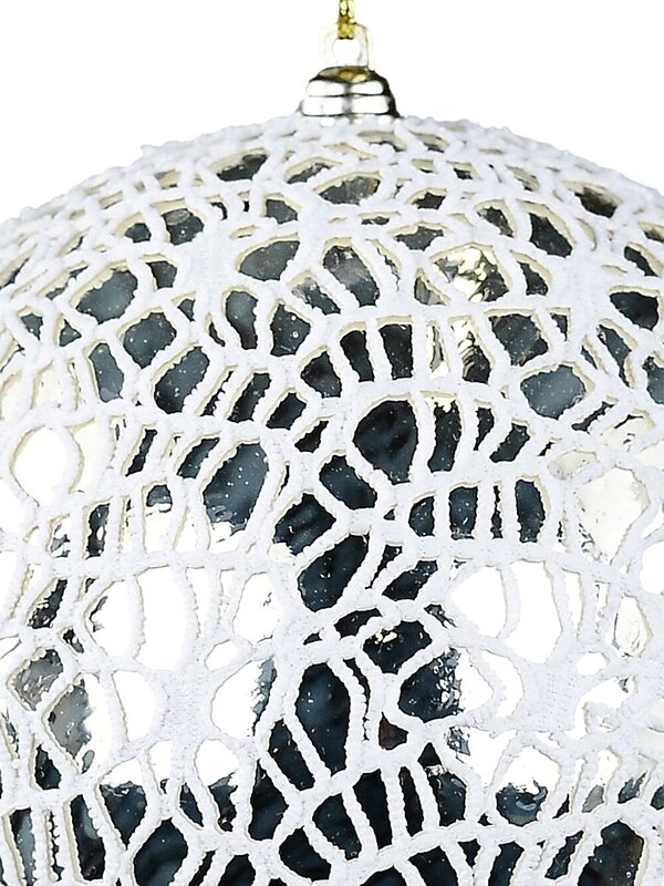 Champagne Dynamic Grand Textured Mesh Overlay Bauble | 15cm — image 3