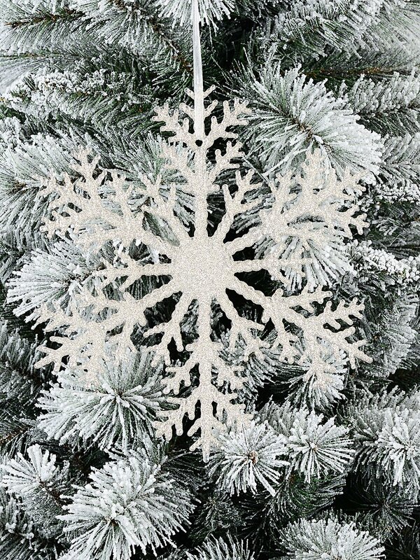 Champagne Shimmer Monumental Snowflake Whimsical Ornament | 31cm — image 2