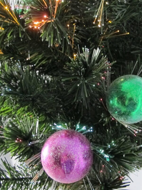 Fibre Optic Trees - With Bauble Decorations - 1.2m — image 7