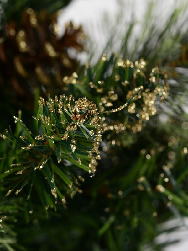Golden Twilight Christmas Tree - 1.8m