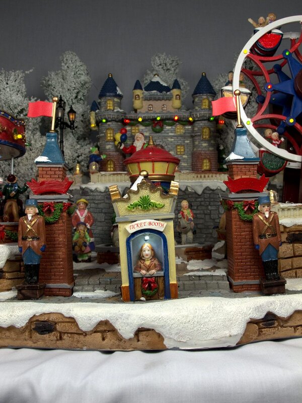 Illuminated, Animated & Musical Carousel Ferris Wheel & Magic Castle Scene - 50cm — image 9