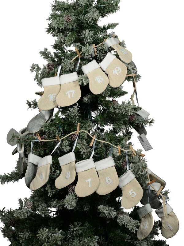 Jute Mini Stocking Christmas Advent Calendar Clothesline String - 1.7m — image 3