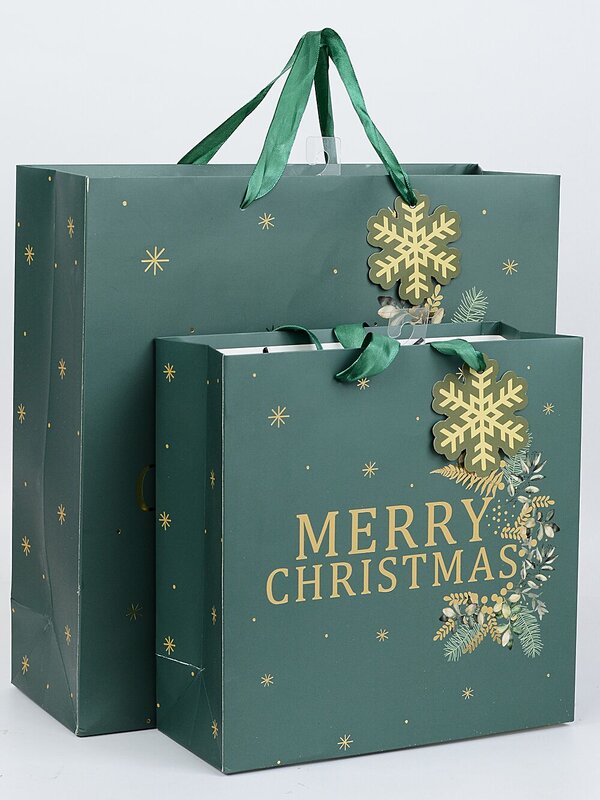 Medium Green Merry Christmas & Foliage Gift Bag With Gold Foil | 25cm — image 3
