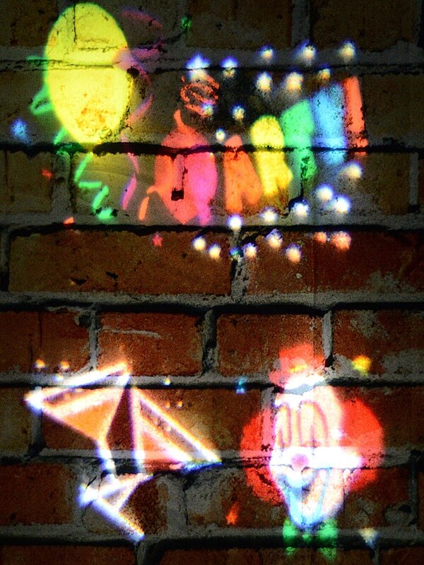 Moving Christmas & Party Icons LED Garden Laser Projector Light | 20m x 20m — image 2