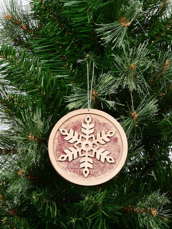 Natural Wood Snowflake Medallion Christmas Tree Hanging Decoration - 12cm — image 3