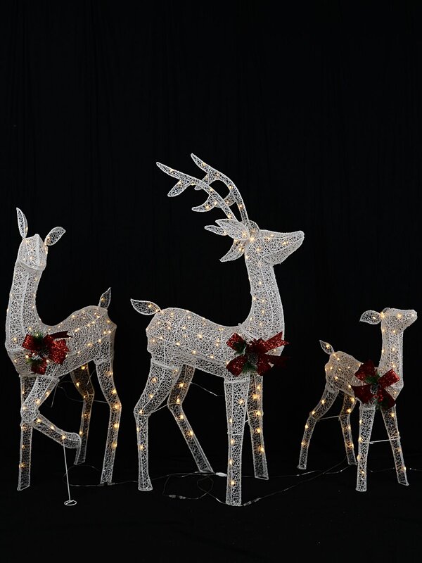Outdoor 3D Warm White Dynamic Mesh Reindeer Family LED Display Set | 1.6m — image 4