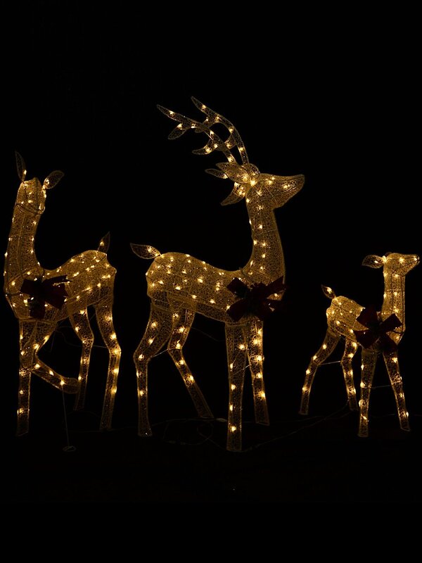 Outdoor 3D Warm White Dynamic Mesh Reindeer Family LED Display Set | 1.6m — image 3