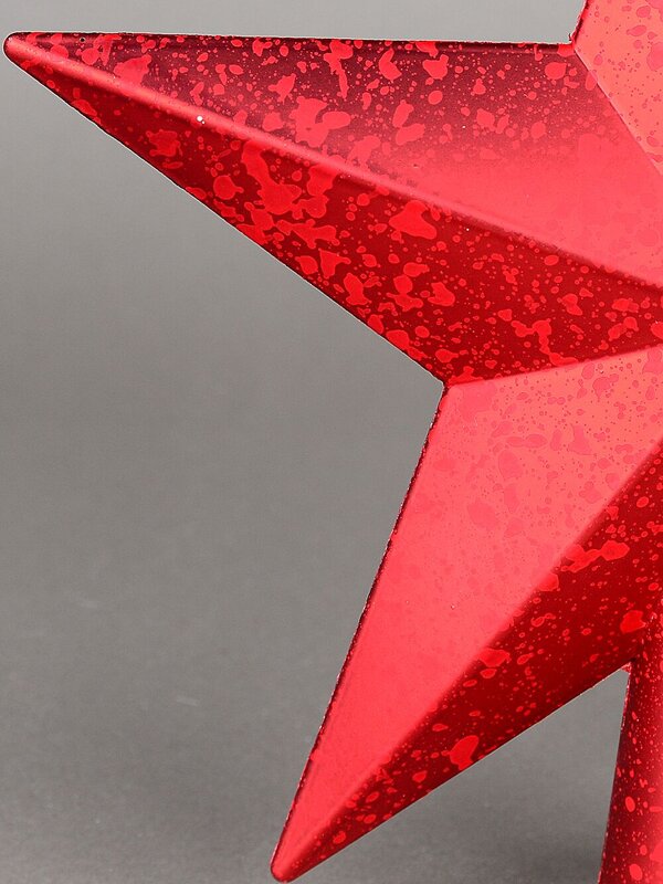 Red 3D Star With Splatter Pattern Christmas Tree Top Decoration - 20cm — image 3