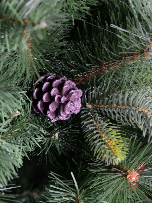 Red Berry Pine Traditional Christmas Tree with Pine Cones & 1613 Tips - 2.3m — image 4