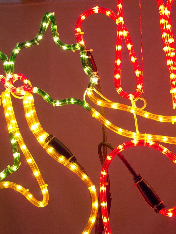 Red Merry Christmas With Holly Rope Light Silhouette - 60cm — image 8