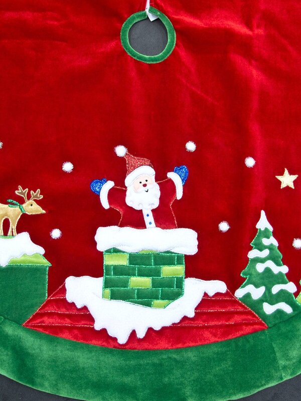 Red With Green Border & Santa Design Tree Skirt - 1.2m