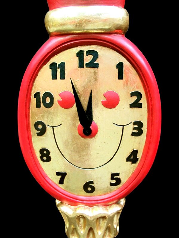 Resin Santa Clock Decor - 1.6m