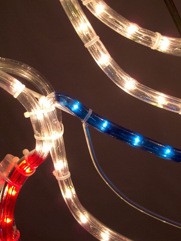 Santa Climbing Rope Rope Light Silhouette - 1.8m — image 3
