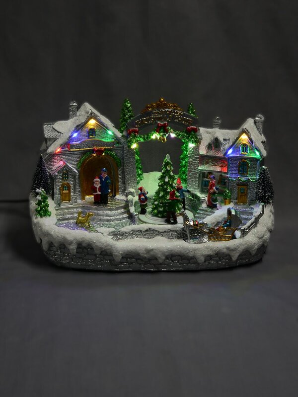 Santa's Workshop At Cedar Valley Snowy Winter Christmas Village Scene - 32cm — image 3