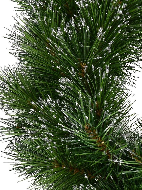 Silver Glitter Tip Pine Needle Wreath With 86 Tips - 45cm