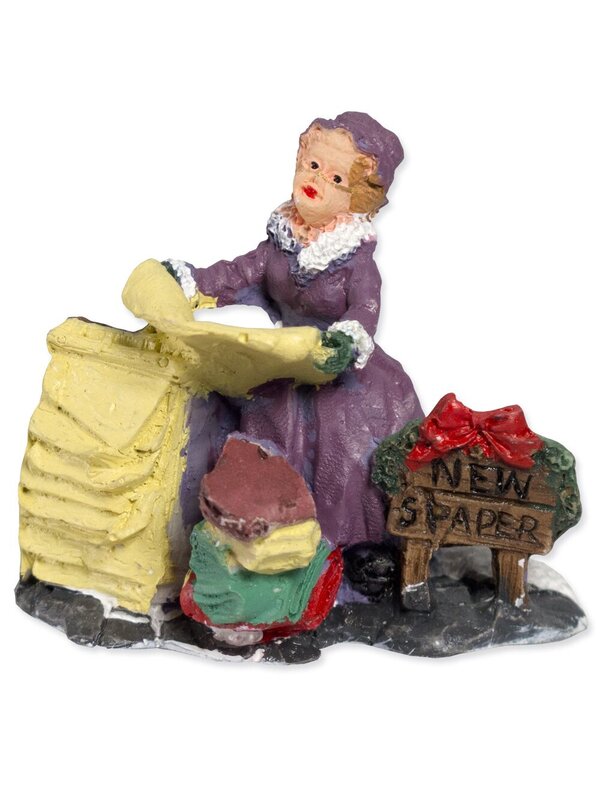 Traditional Polyresin Town Scene Figurines - 12 Pieces