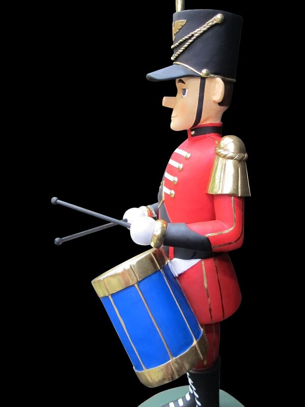 Traditional Resin Drummer Boy Decor - 1.7m — image 4