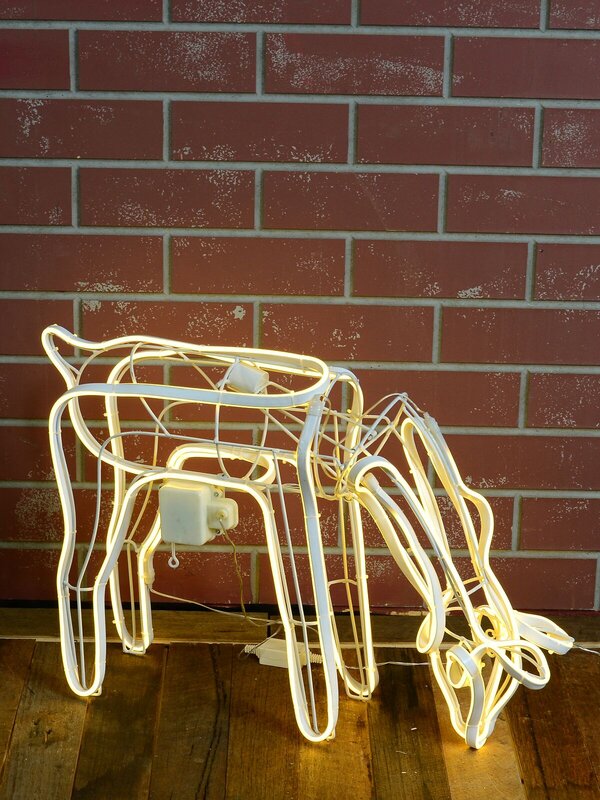 Warm White Animated Grazing Reindeer Neon Christmas Light Display - 77cm — image 4