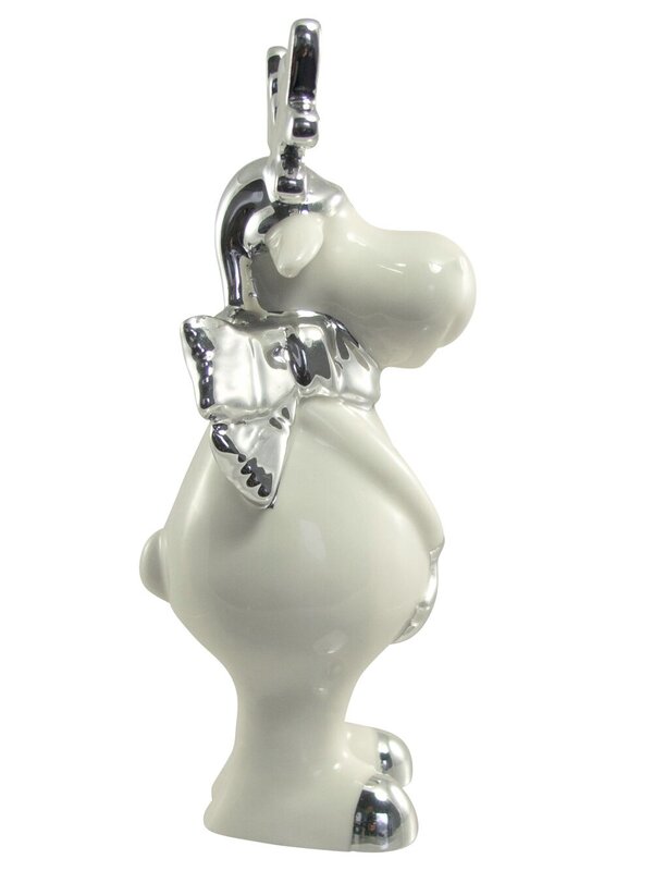White Winter Ceramic Reindeer With Star - 20cm