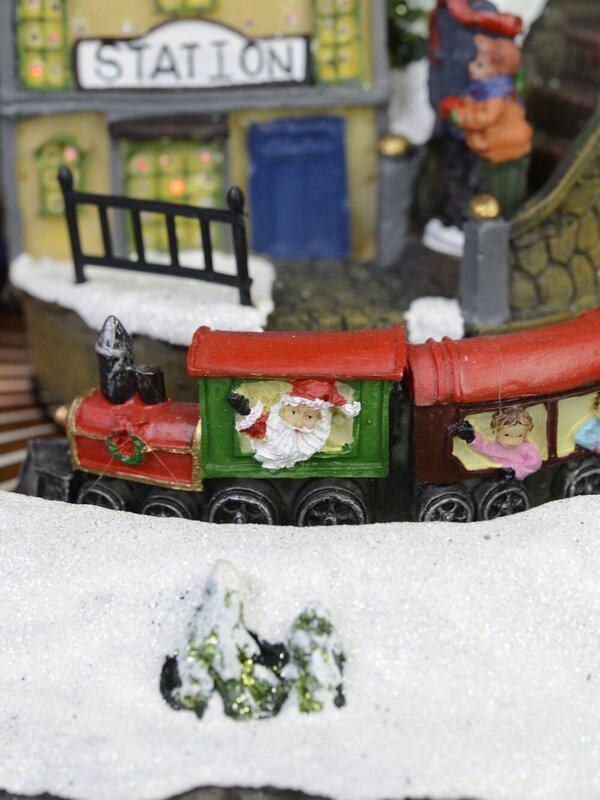 Winter Christmas Village & Train Station Scene with Animation & Lights - 23cm — image 5
