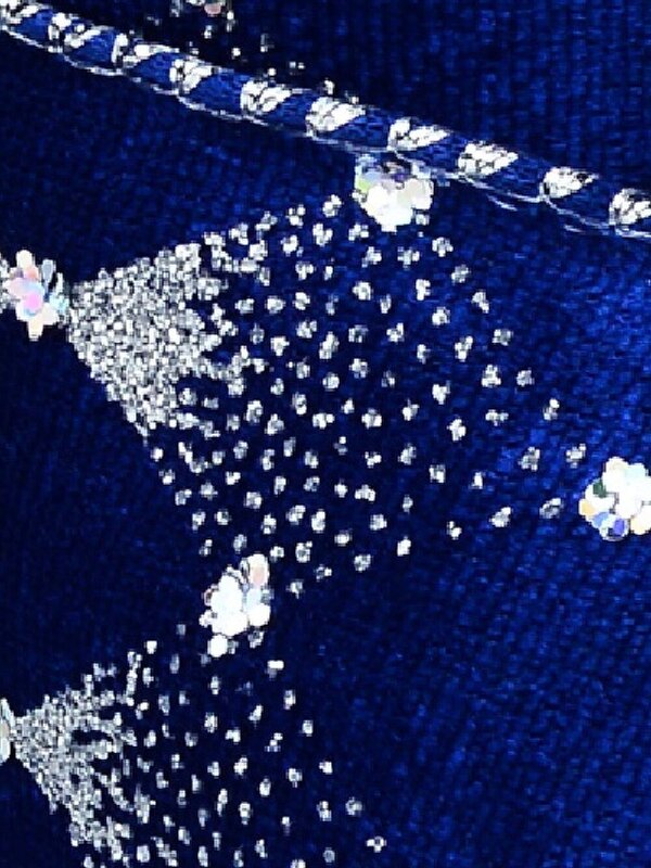 Wired Blue Velvet Ribbon With Silver Diamond Pattern | 3m x 63mm — image 3