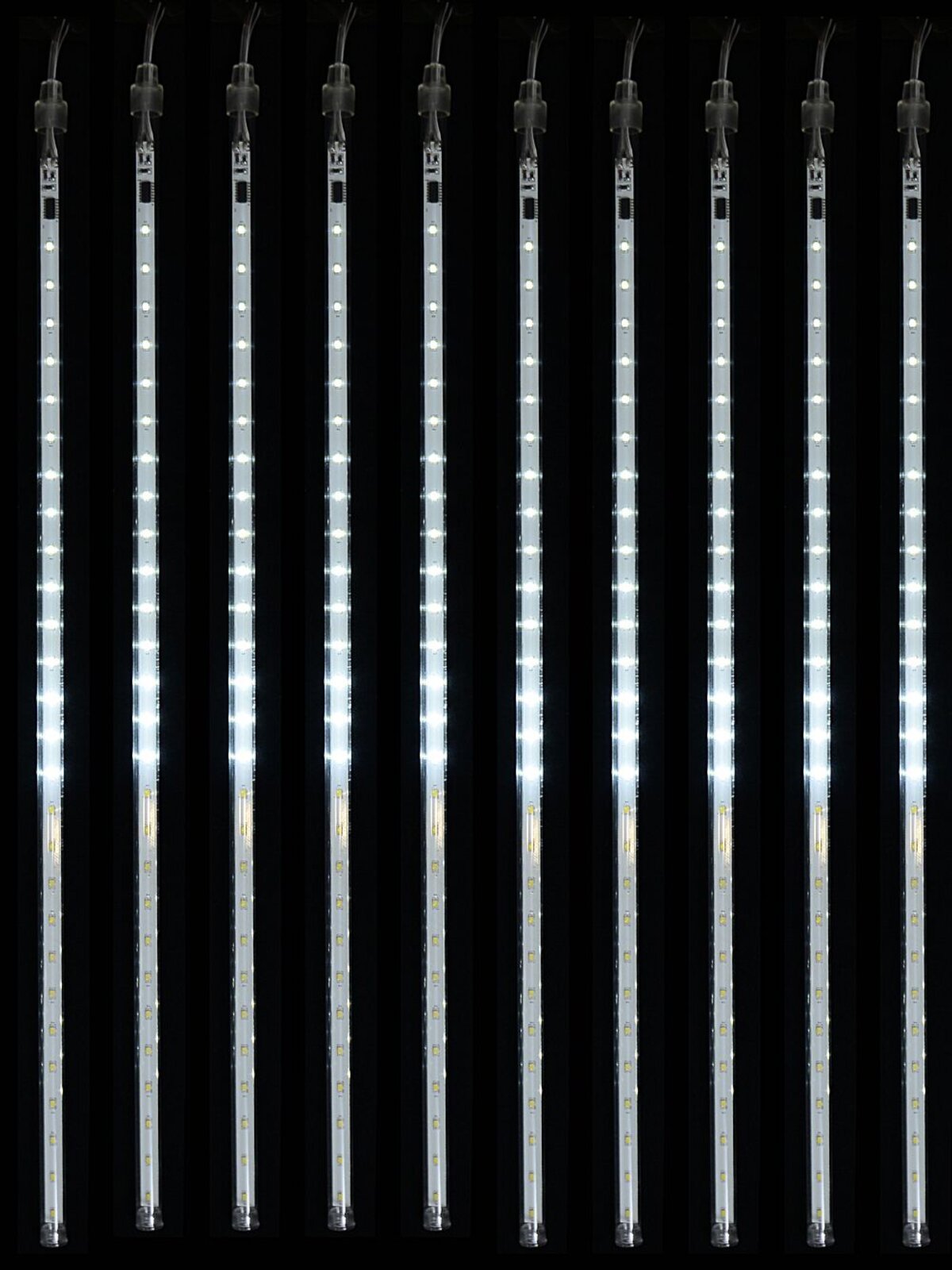 10x Meteor Shower Tube Icicle Lights 540 Snowing Cool White LED | 4.5m