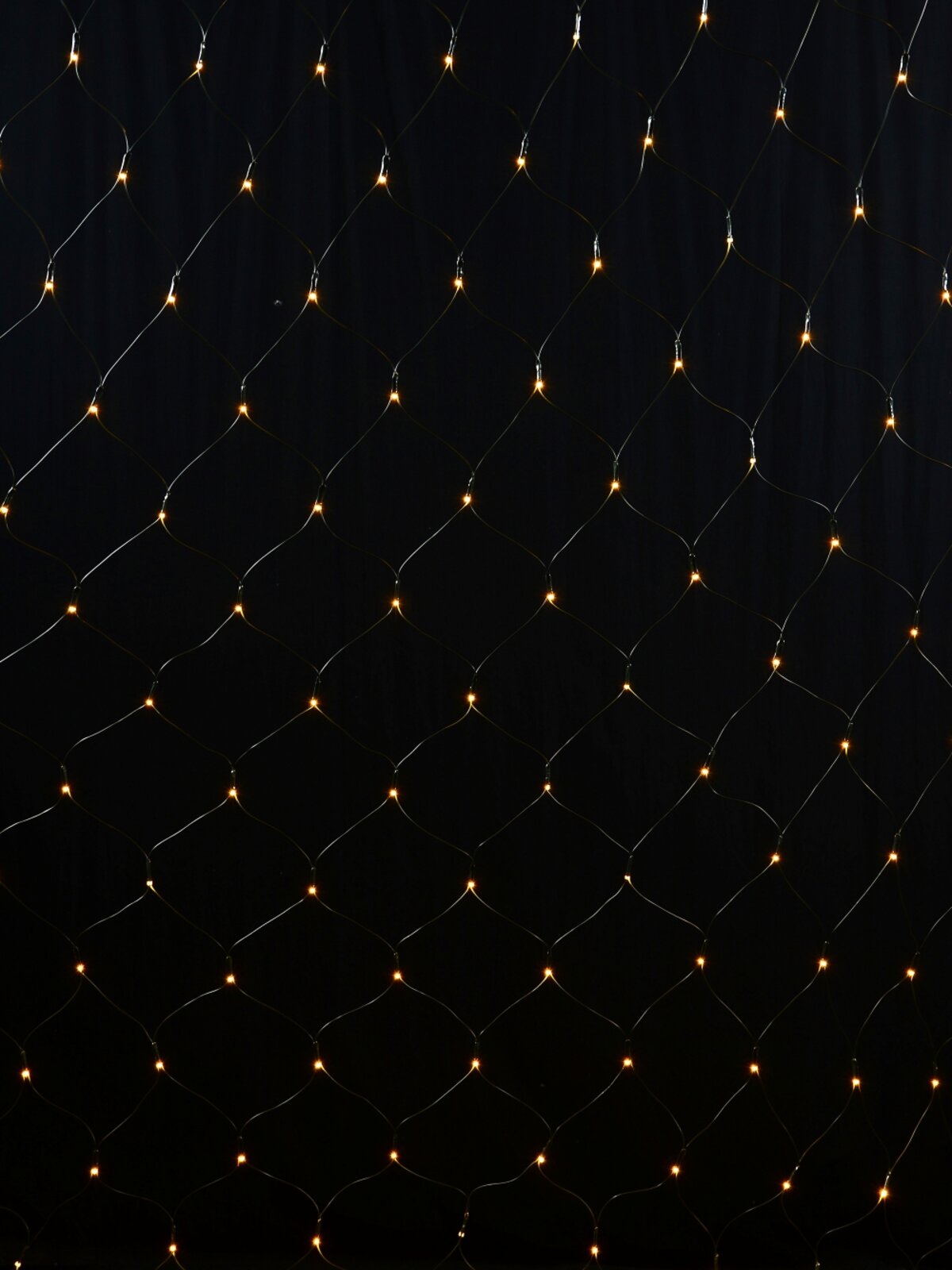 1024 Warm White LED Hybrid Solar & Electric Net Lights With Timer | 4m x 4m
