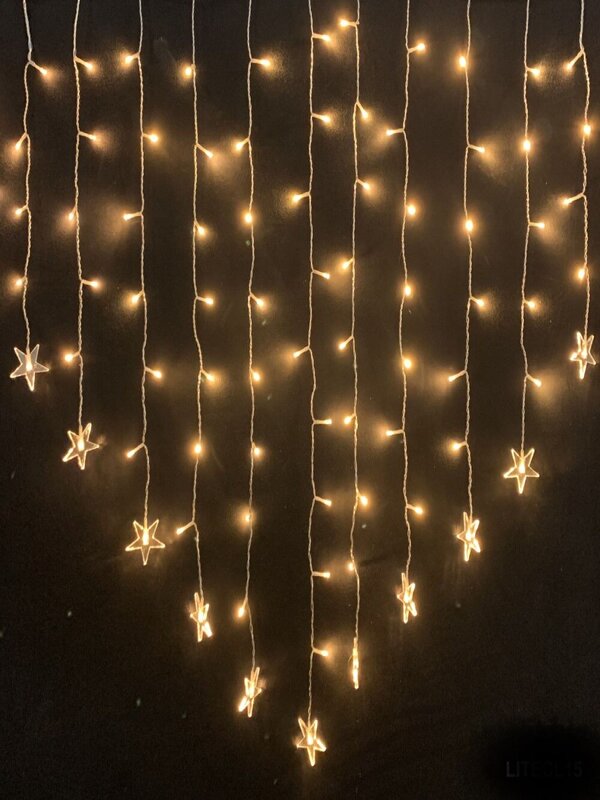 98 Warm White LED V-Shape Star Curtain Fairy Lights 8 Function | 1.5m